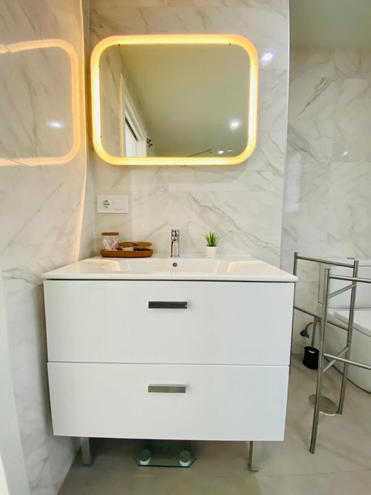 Precioso apartamento con piscina Torrox Esterno foto